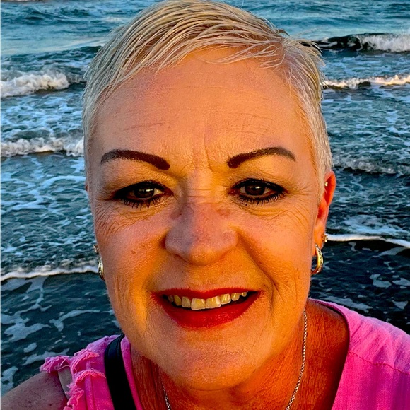 Meet your Posher, Juanita - Picture 1 of 1